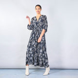 Made in Italy Schwarzes Maxikleid mit Blumendruck und Bindegürtel CIV28L-2